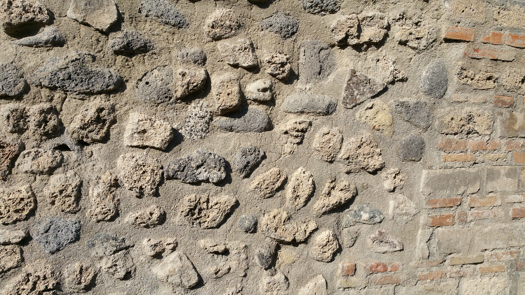 ローマコンクリートの壁